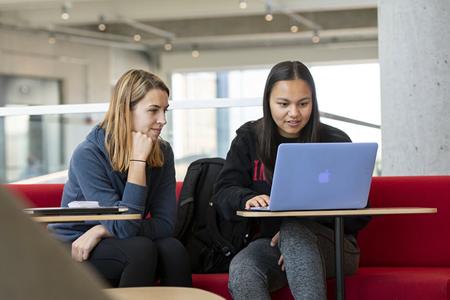 Navigating Accreditation: Unlocking Opportunities for Healthcare Leadership at the University of Cincinnati Online